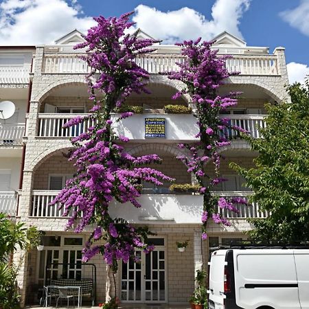 Apartments Cipetic Kaštela Exteriér fotografie