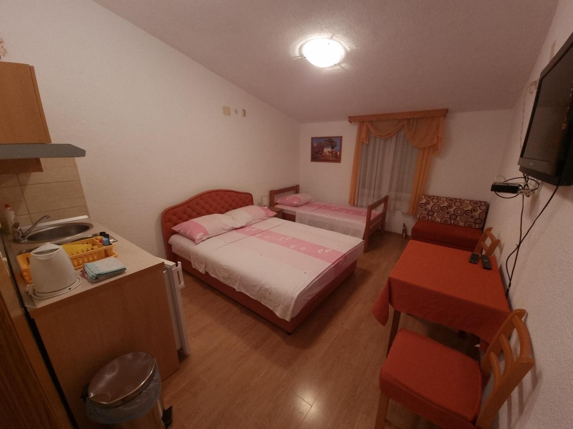 Apartments Cipetic Kaštela Exteriér fotografie