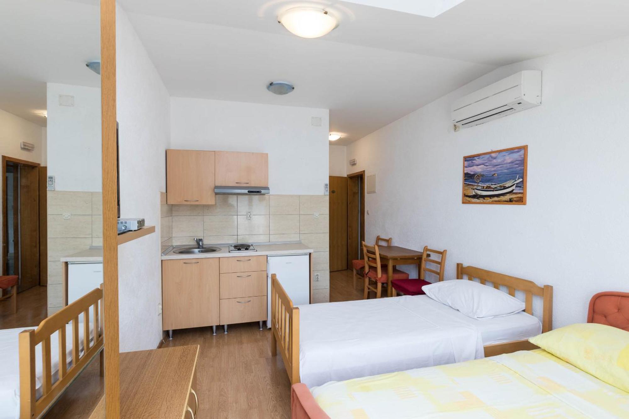 Apartments Cipetic Kaštela Exteriér fotografie